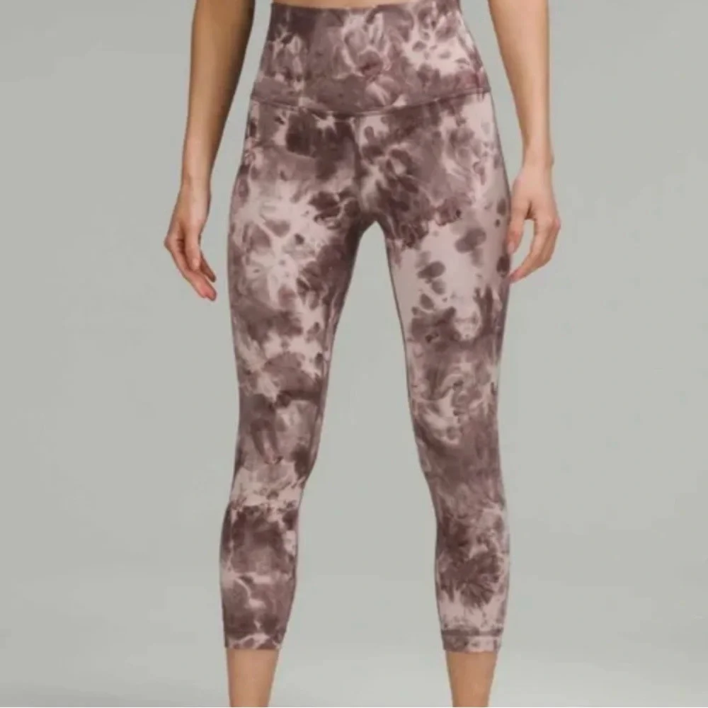 Lululemon Align High Rise Diamond Mink Berry Athletic Yoga Cropped Leggings 2